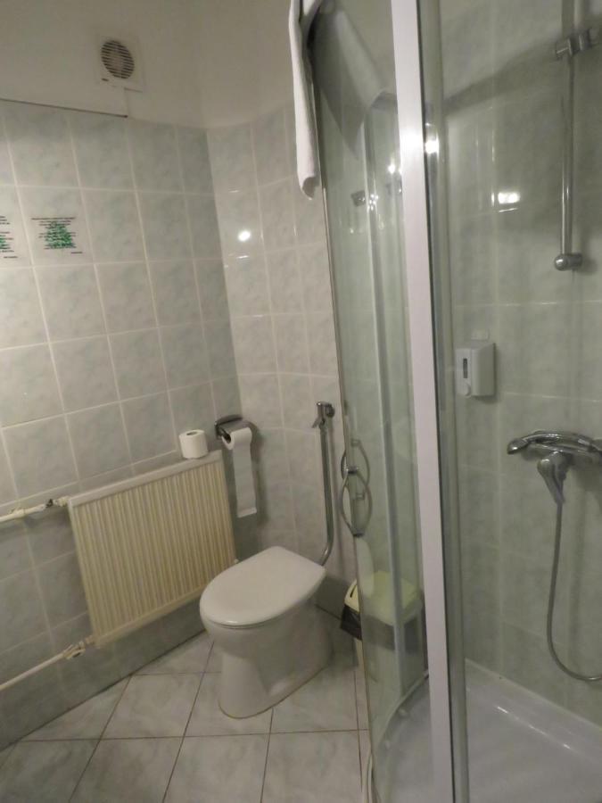 Thermal Apartmanhaz Komárom Extérieur photo