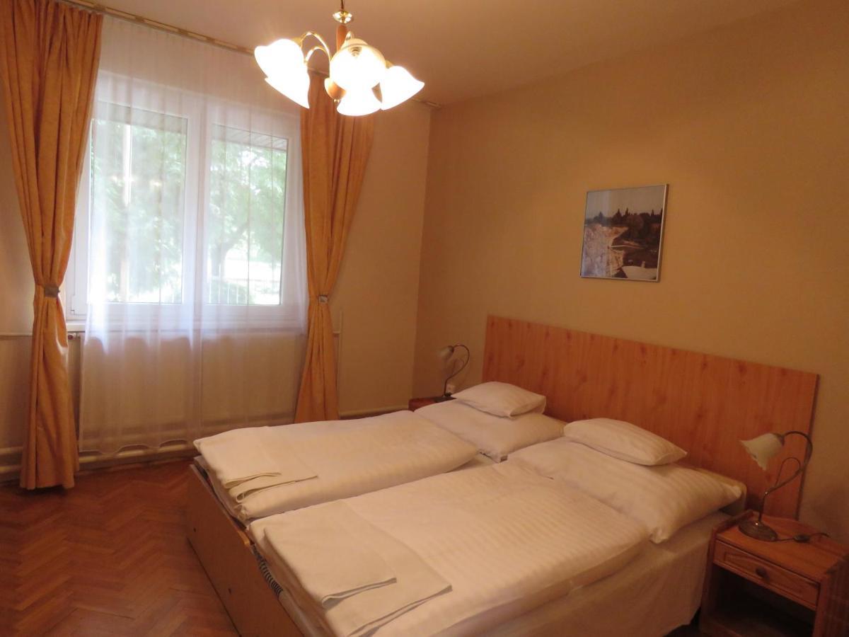 Thermal Apartmanhaz Komárom Extérieur photo